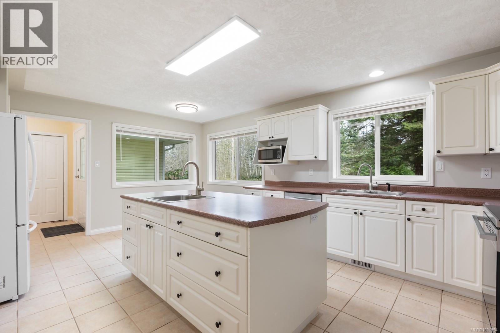 3815 ROY CREEK RD - 8