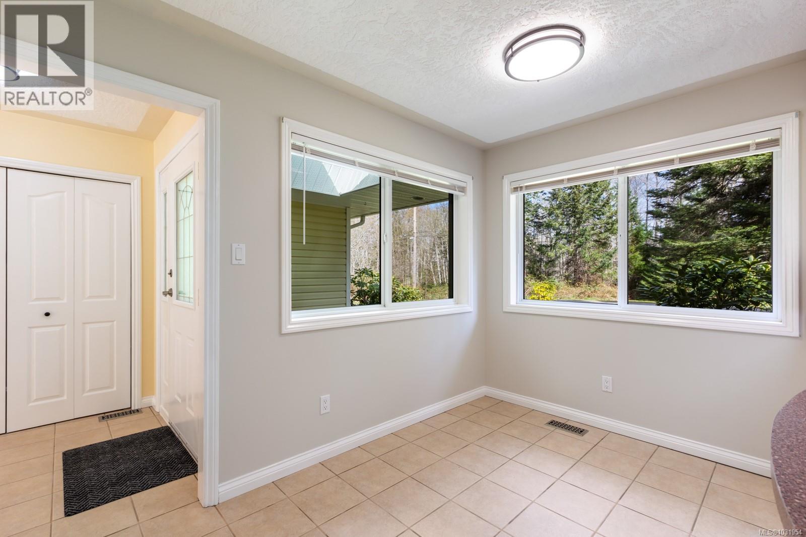 3815 ROY CREEK RD - 9