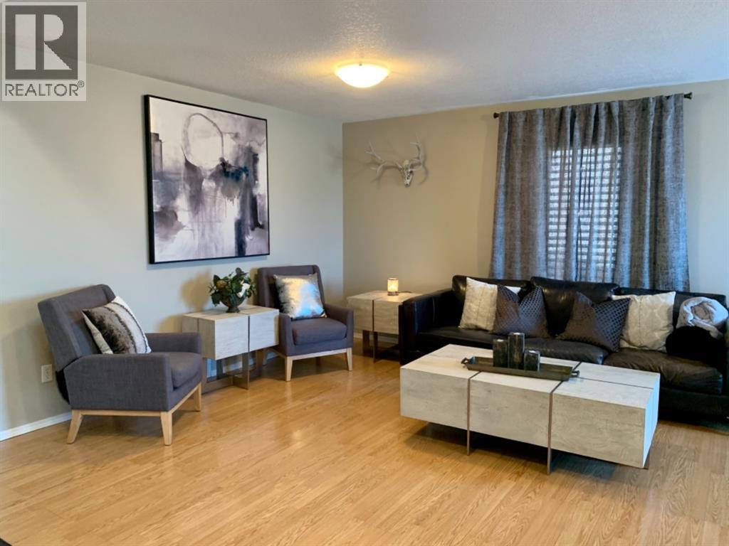 9106 93 Ave, Lac La Biche