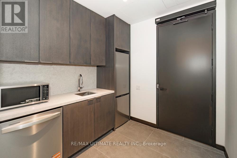 #1008 20 SOUDAN AVENUE - 39