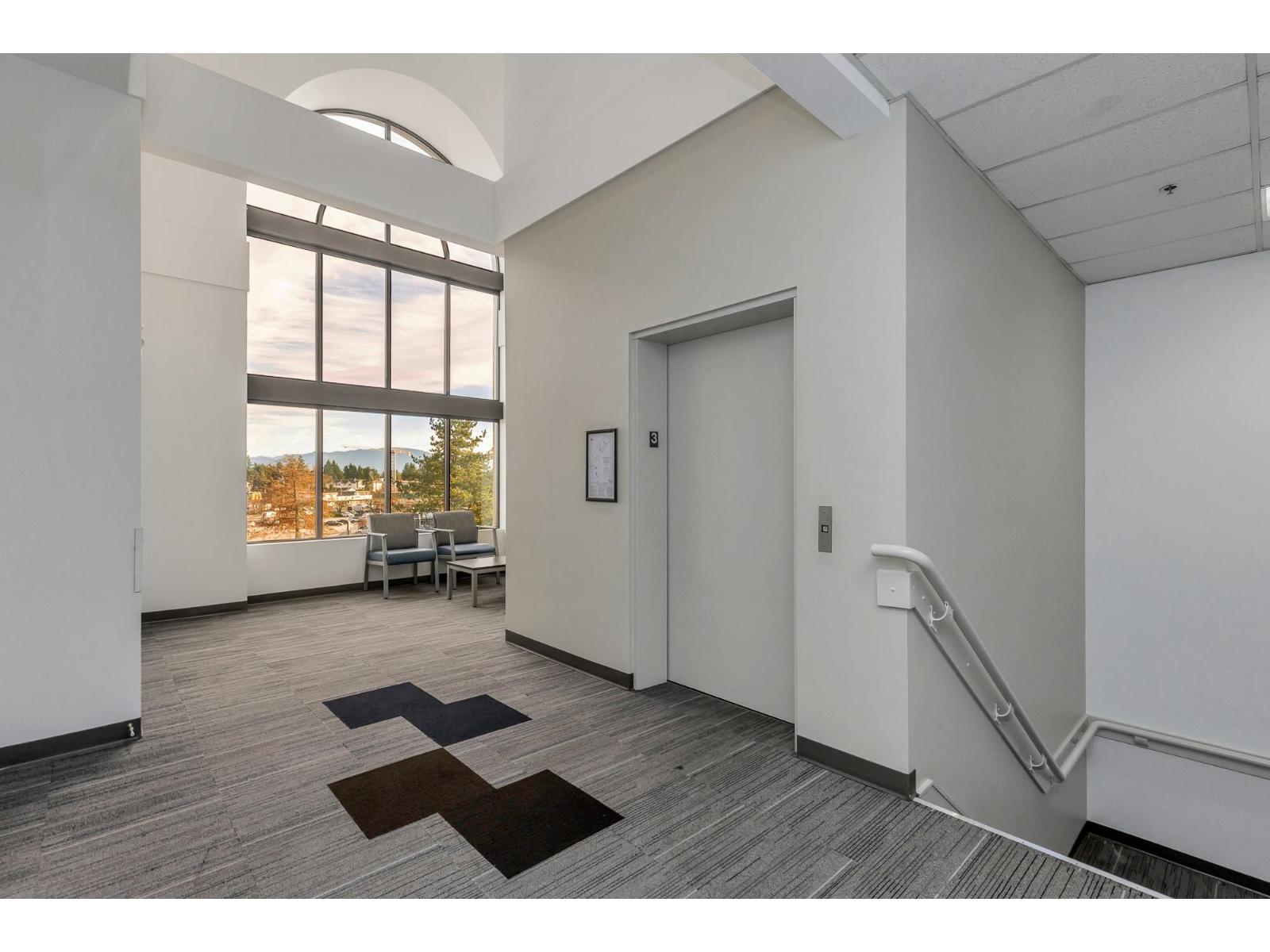 Office for Rent in Abbotsford – 320 31935 SOUTH FRASER WAY, Abbotsford - Image 5