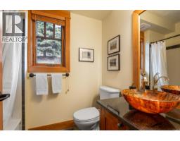 Pantry - 2217 Sunburst Drive, Sun Peaks, BC V0E5N0 Photo 14