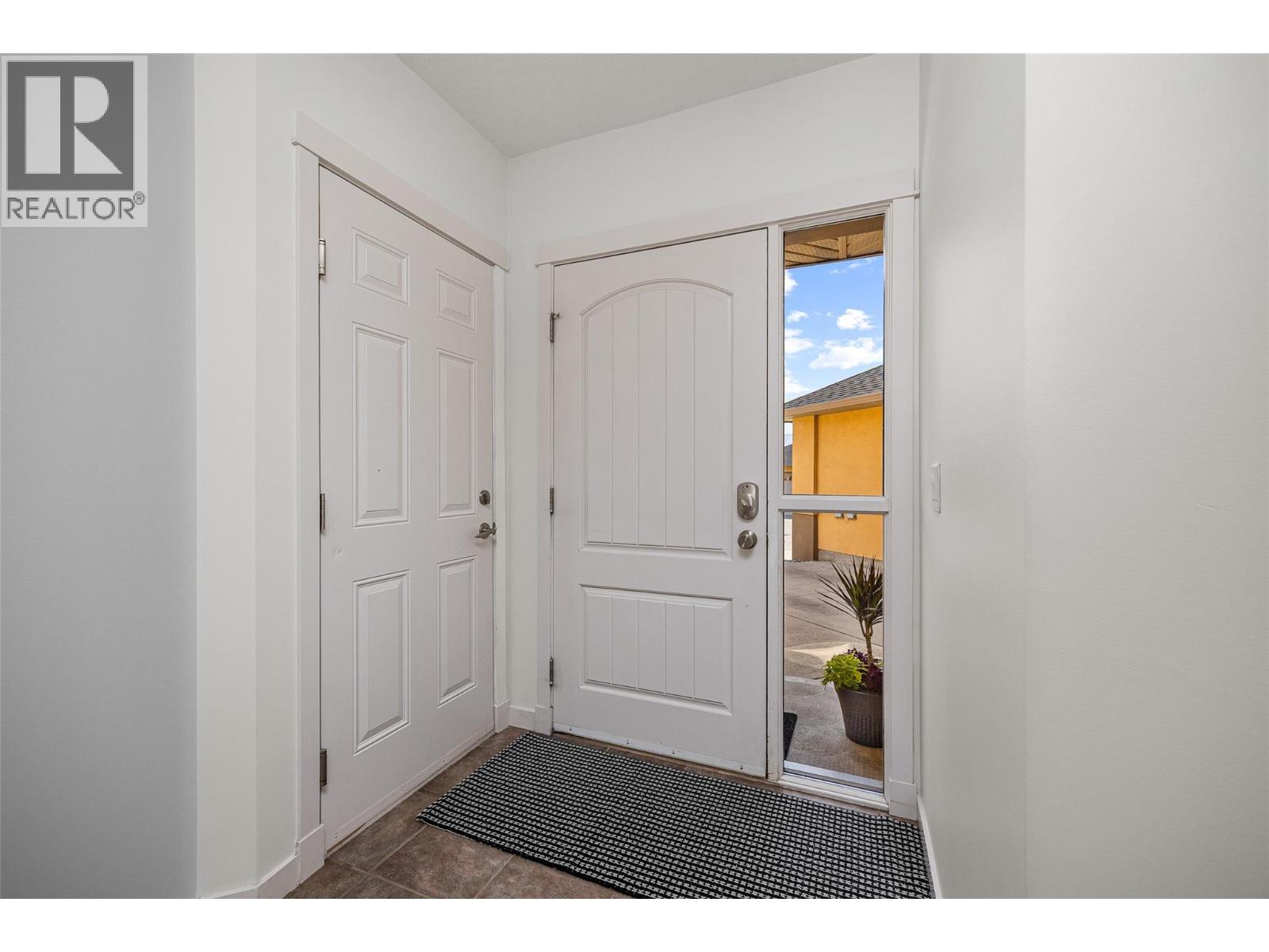 12 218 Glen Park Drive, Kelowna