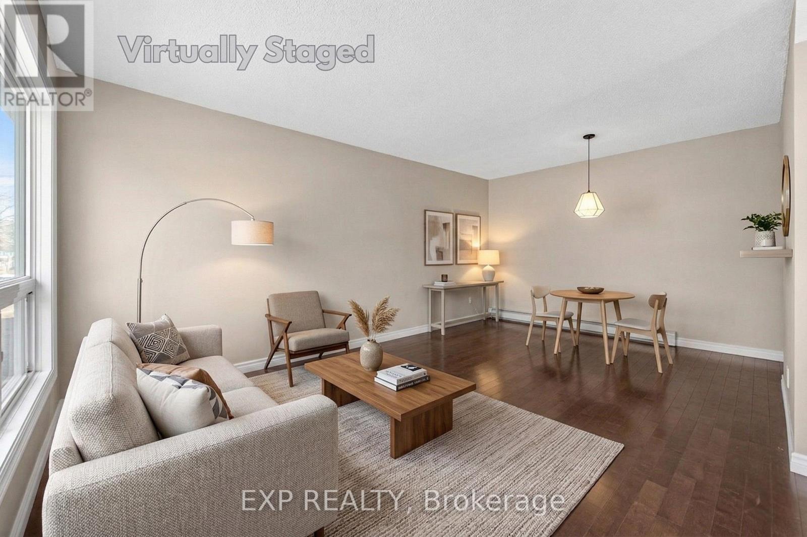 #36 60 ELMSDALE DRIVE - 8