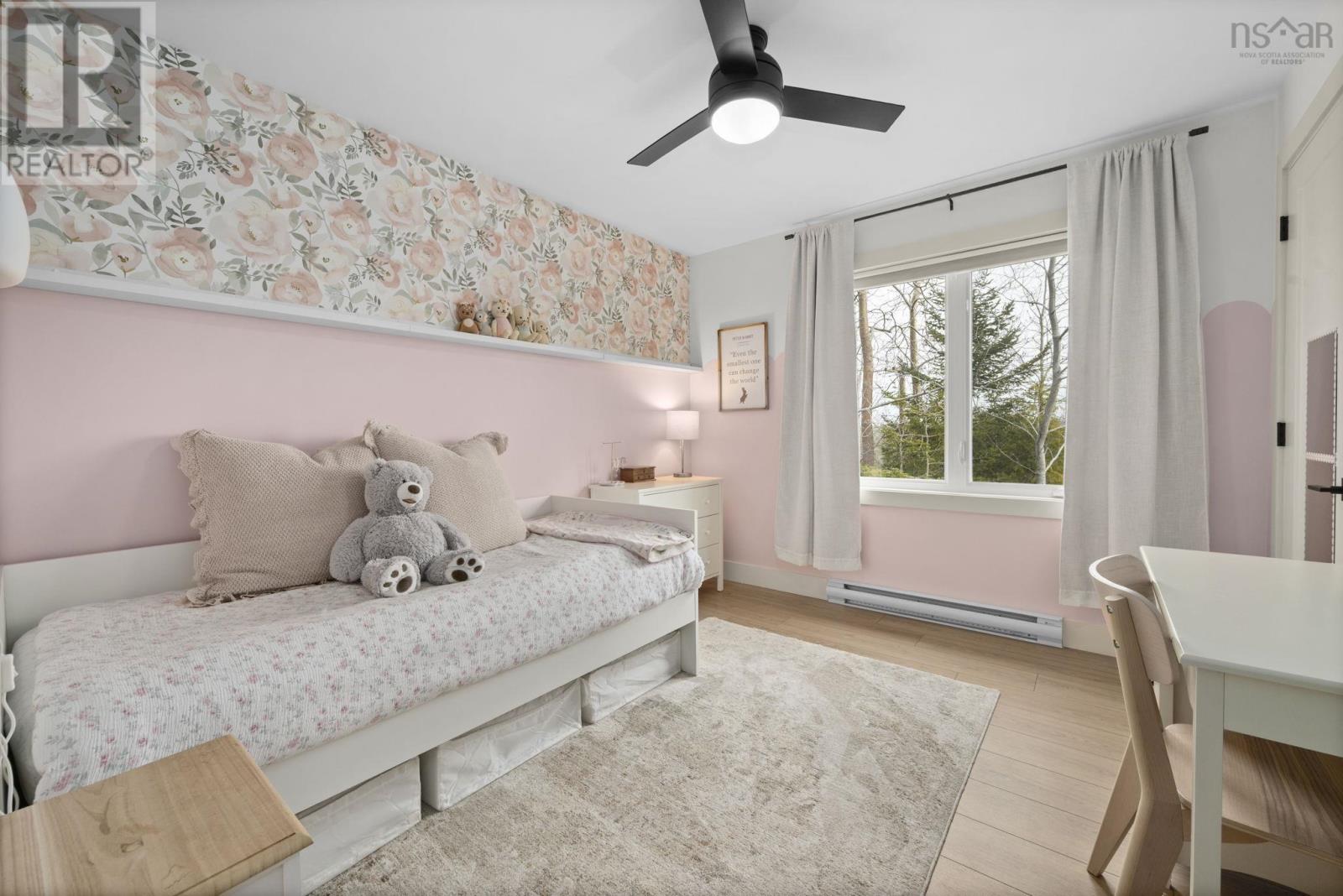 Property 22 of 42 of 100 Trinity Lane