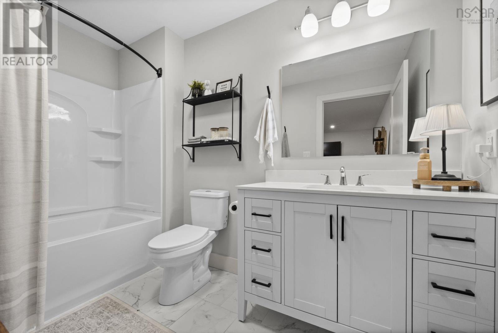 Property 33 of 42 of 100 Trinity Lane