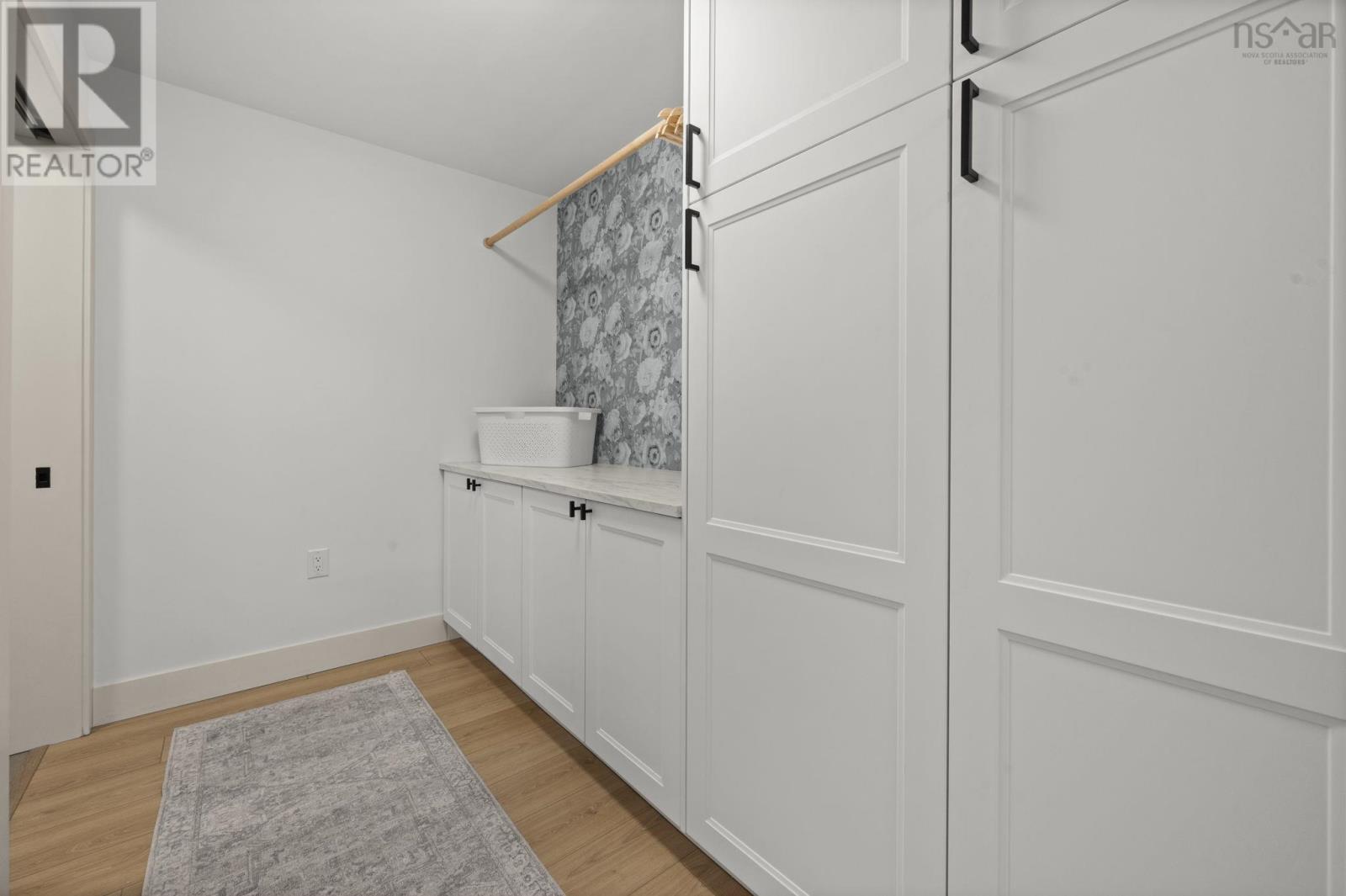 Property 37 of 42 of 100 Trinity Lane