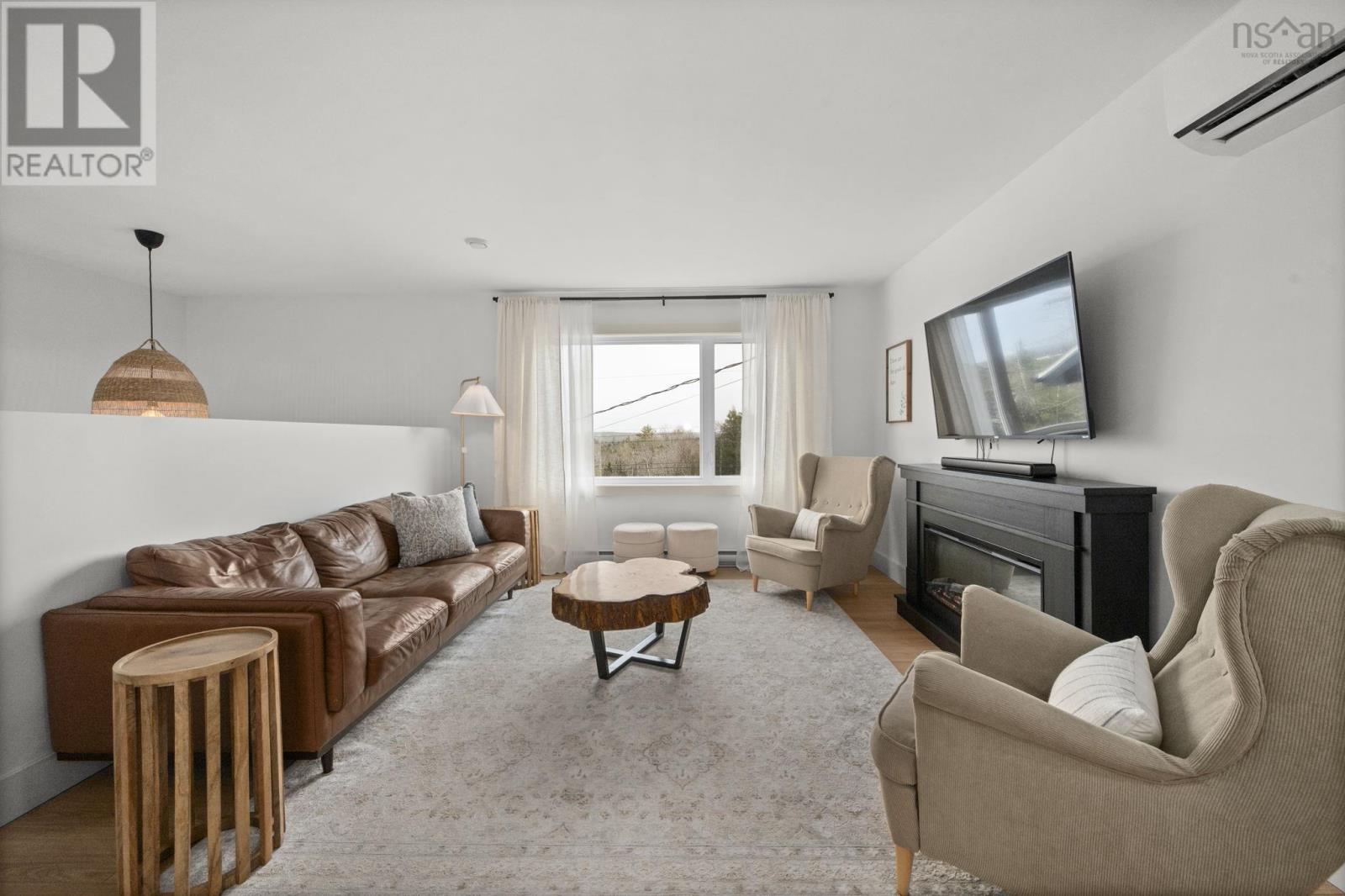 Property 6 of 42 of 100 Trinity Lane