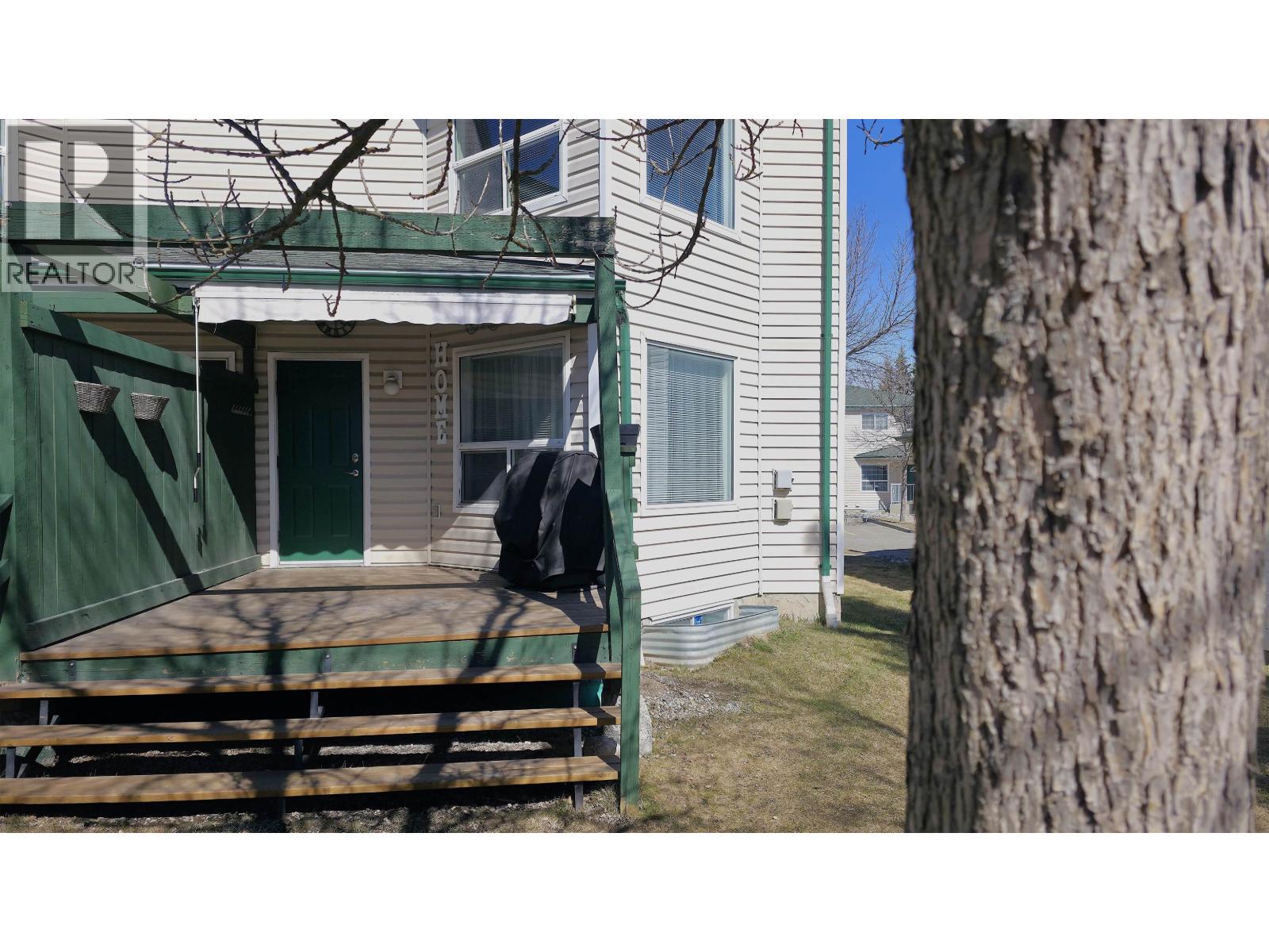 #107 3233 MCGILL CRESCENT - 16