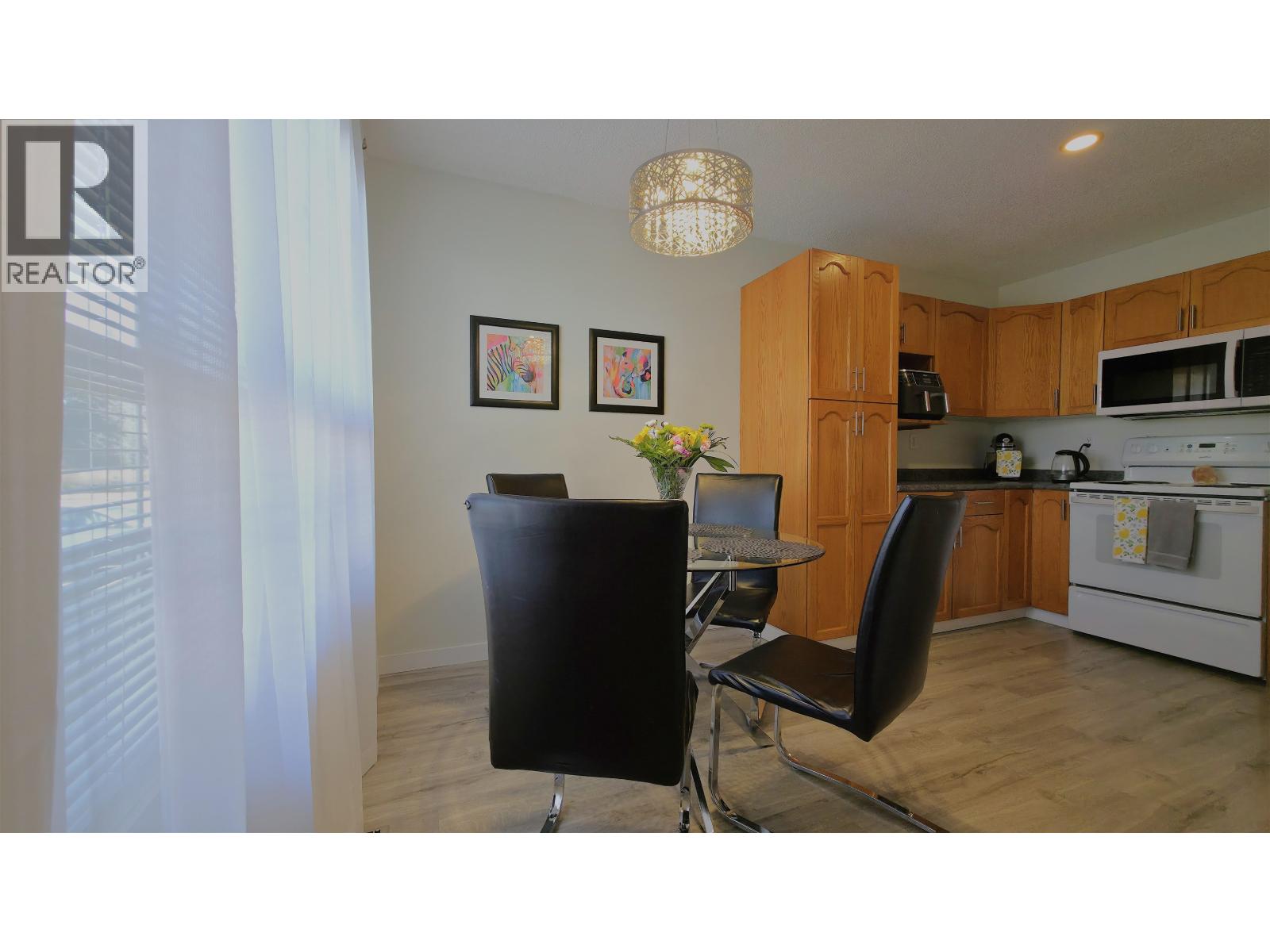 #107 3233 MCGILL CRESCENT - 8