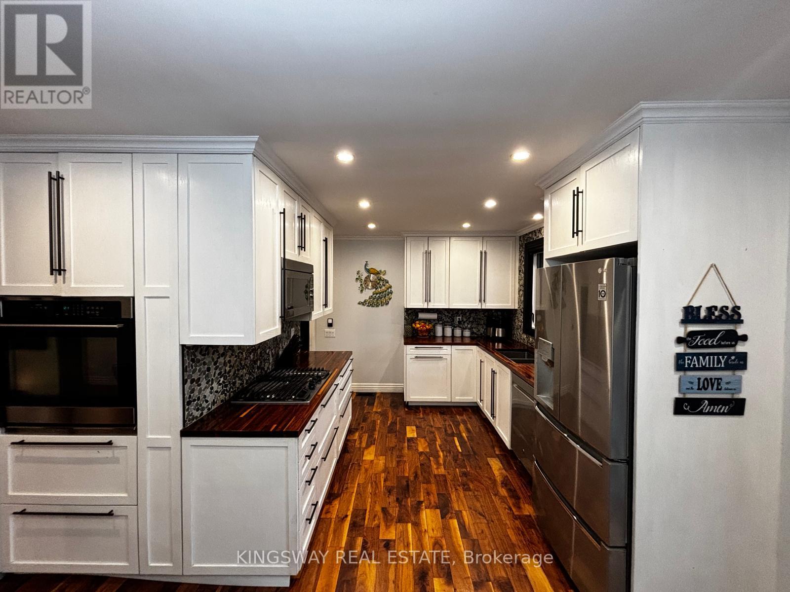 #124 9364 WELLINGTON ROAD - 12