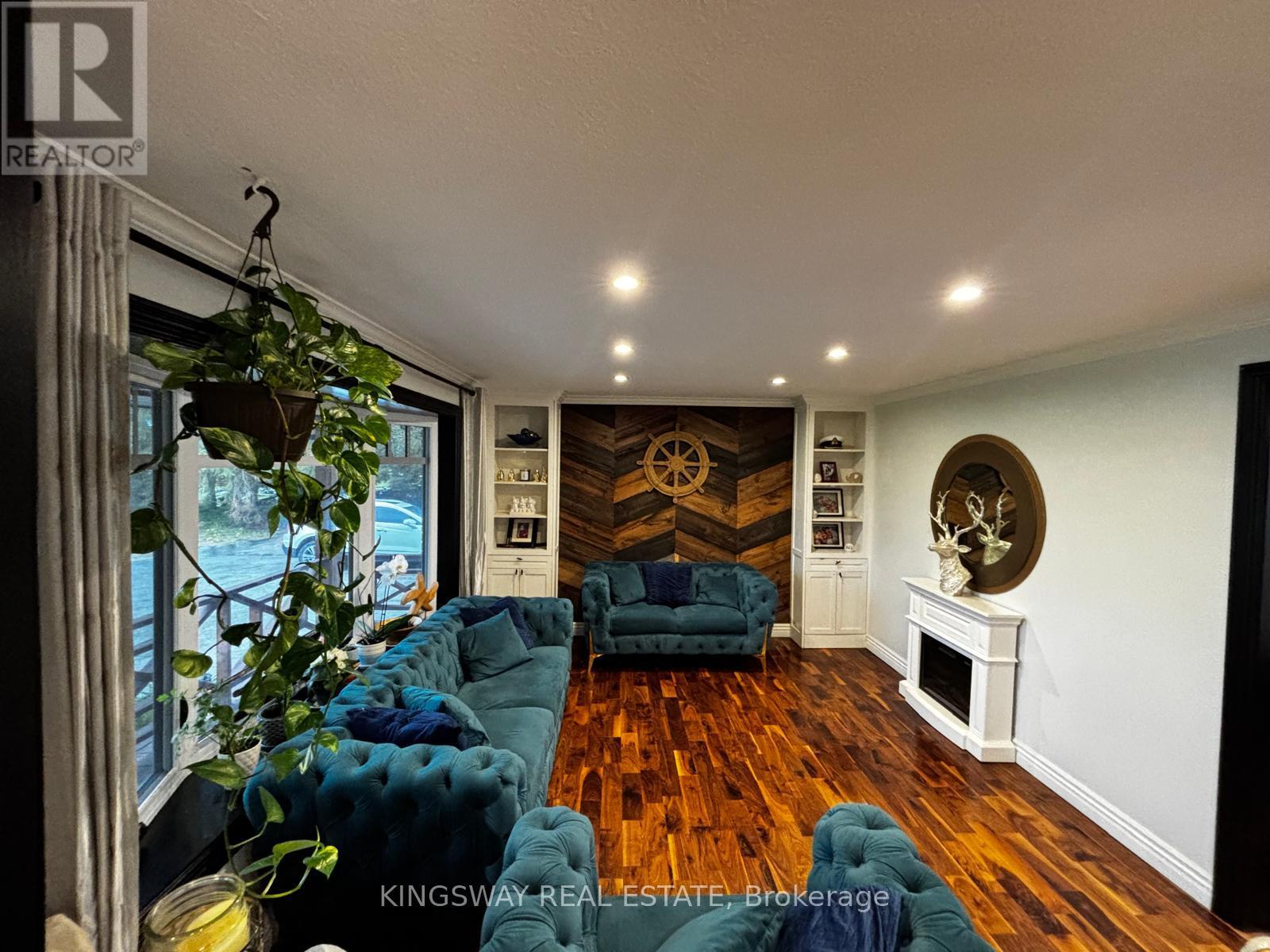 #124 9364 WELLINGTON ROAD - 6
