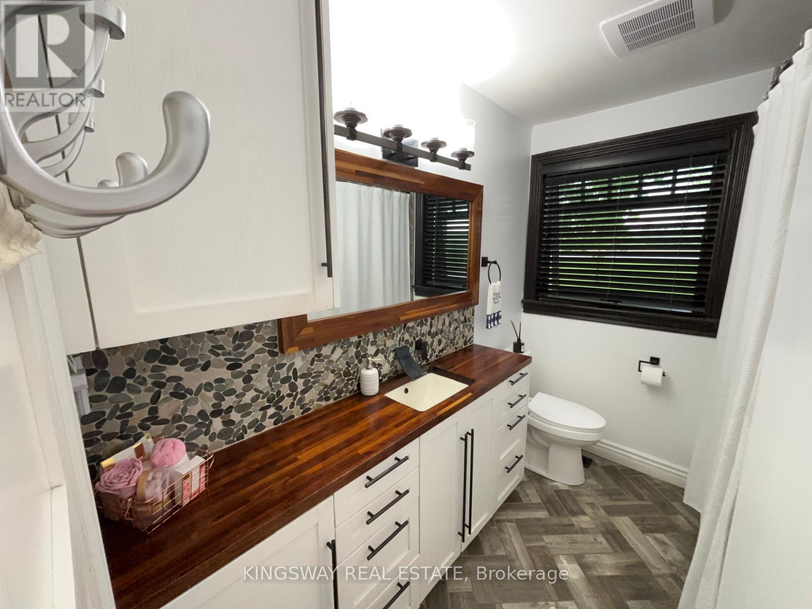 #124 9364 WELLINGTON ROAD - 17