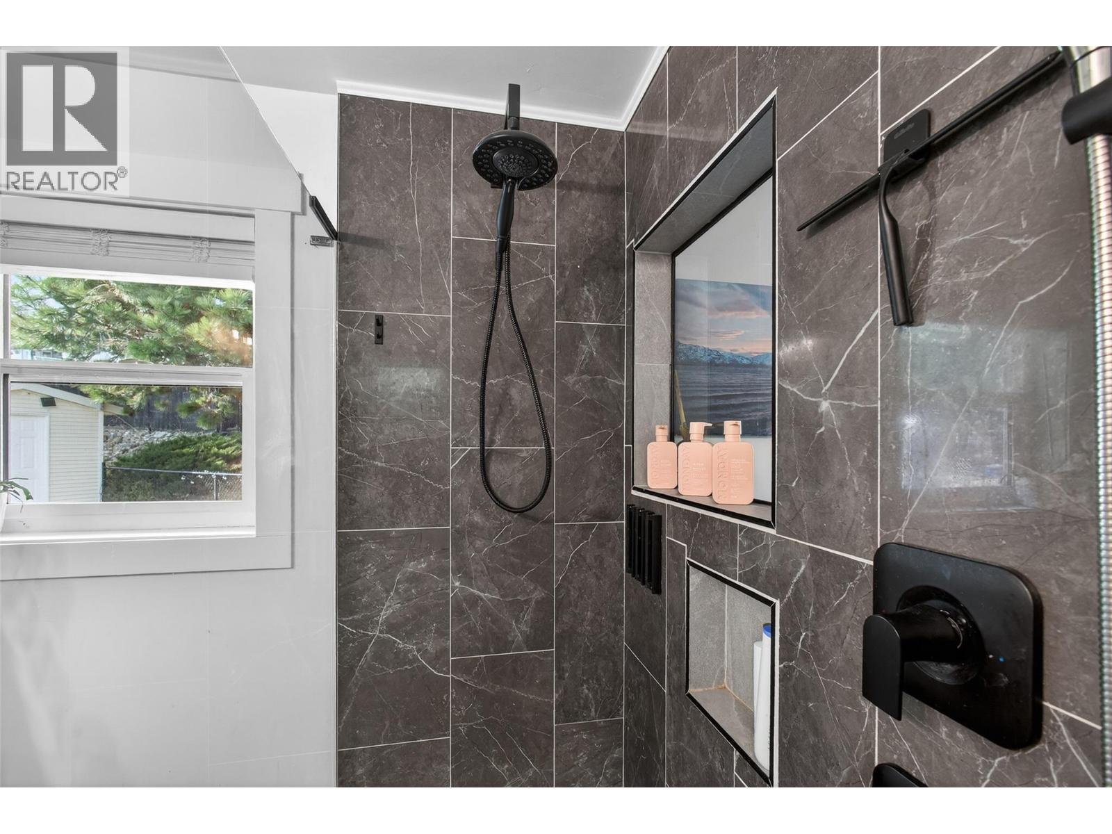  3026 Whispering Hills Drive, West Kelowna