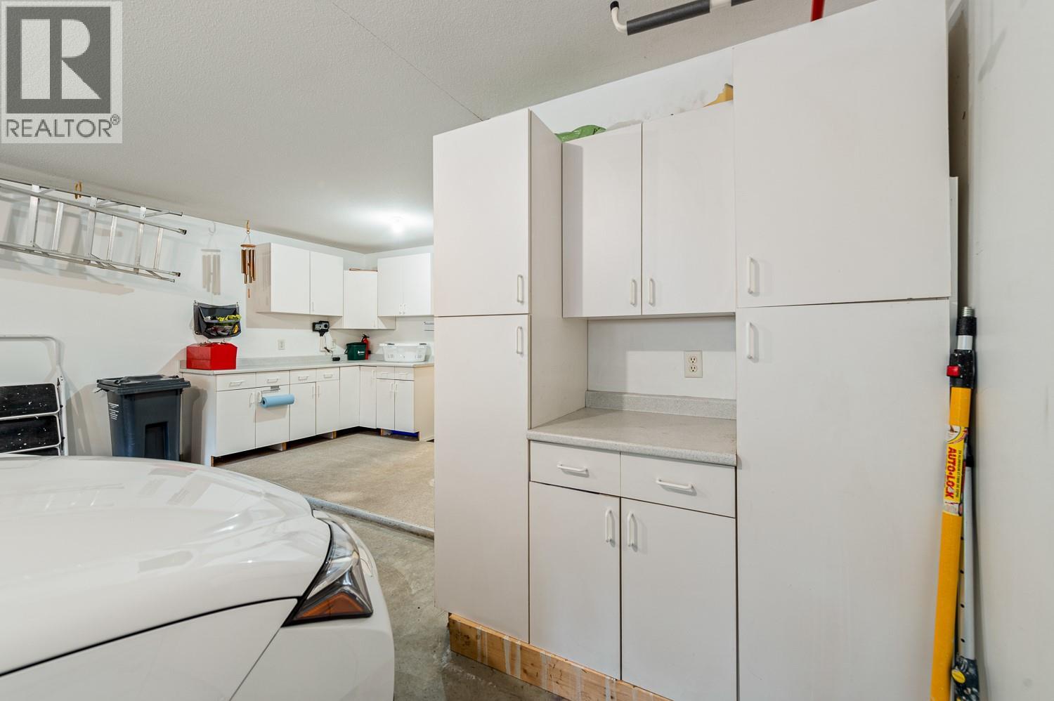  4141 Gallaghers Boulevard South, Kelowna