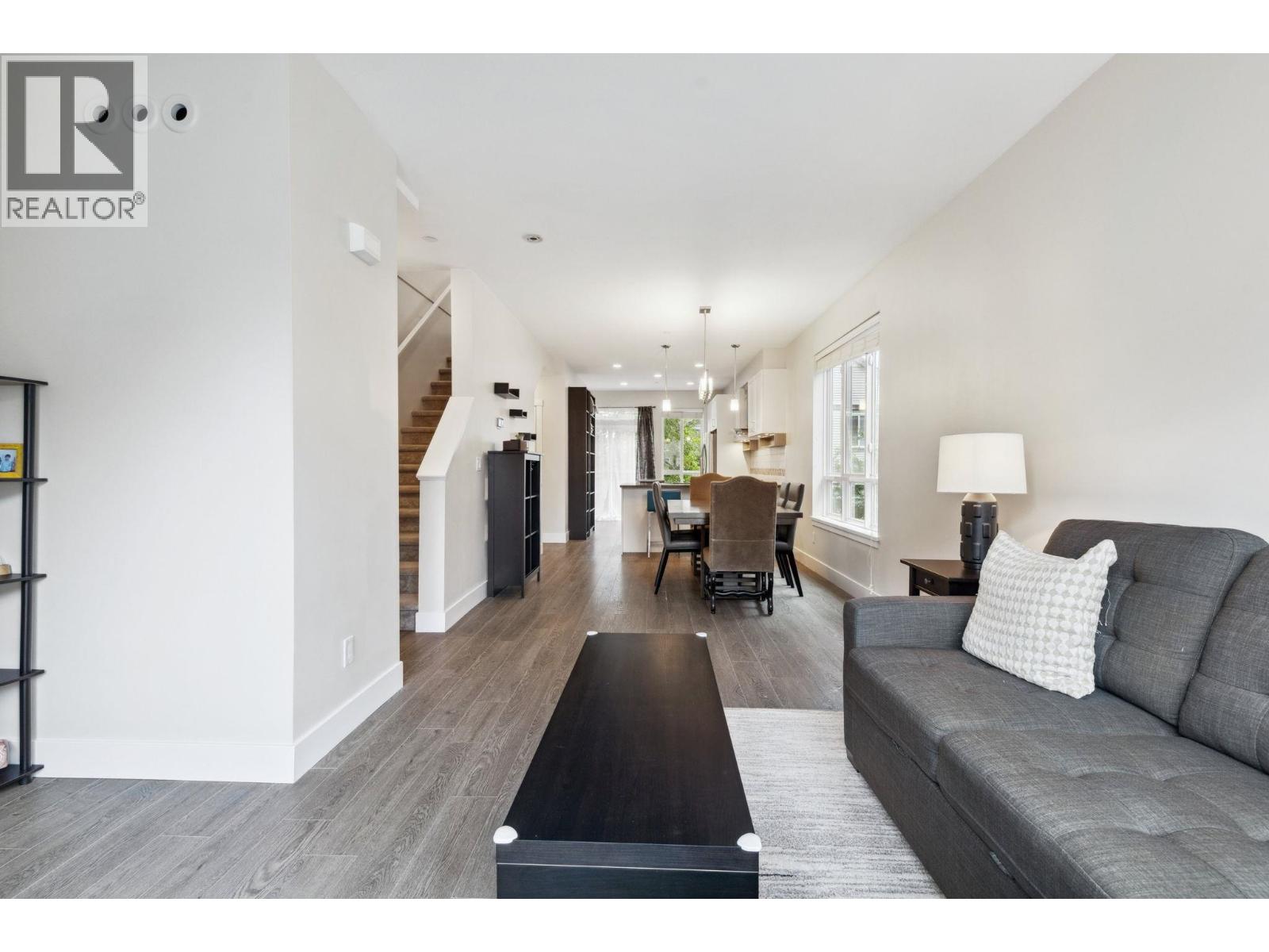 #511-4688 HAWK Lane, Delta