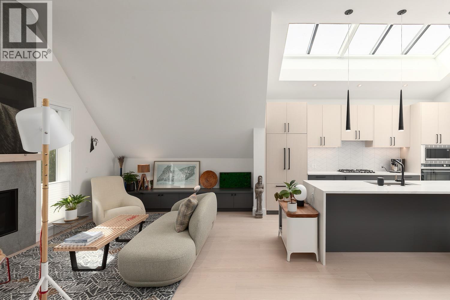 3861 WILLOW STREET, Vancouver