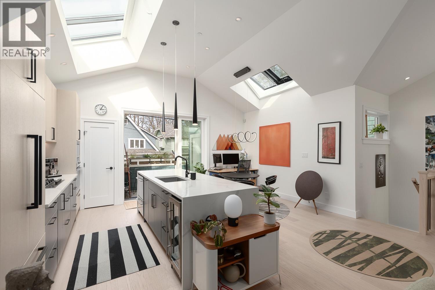 3861 WILLOW STREET, Vancouver