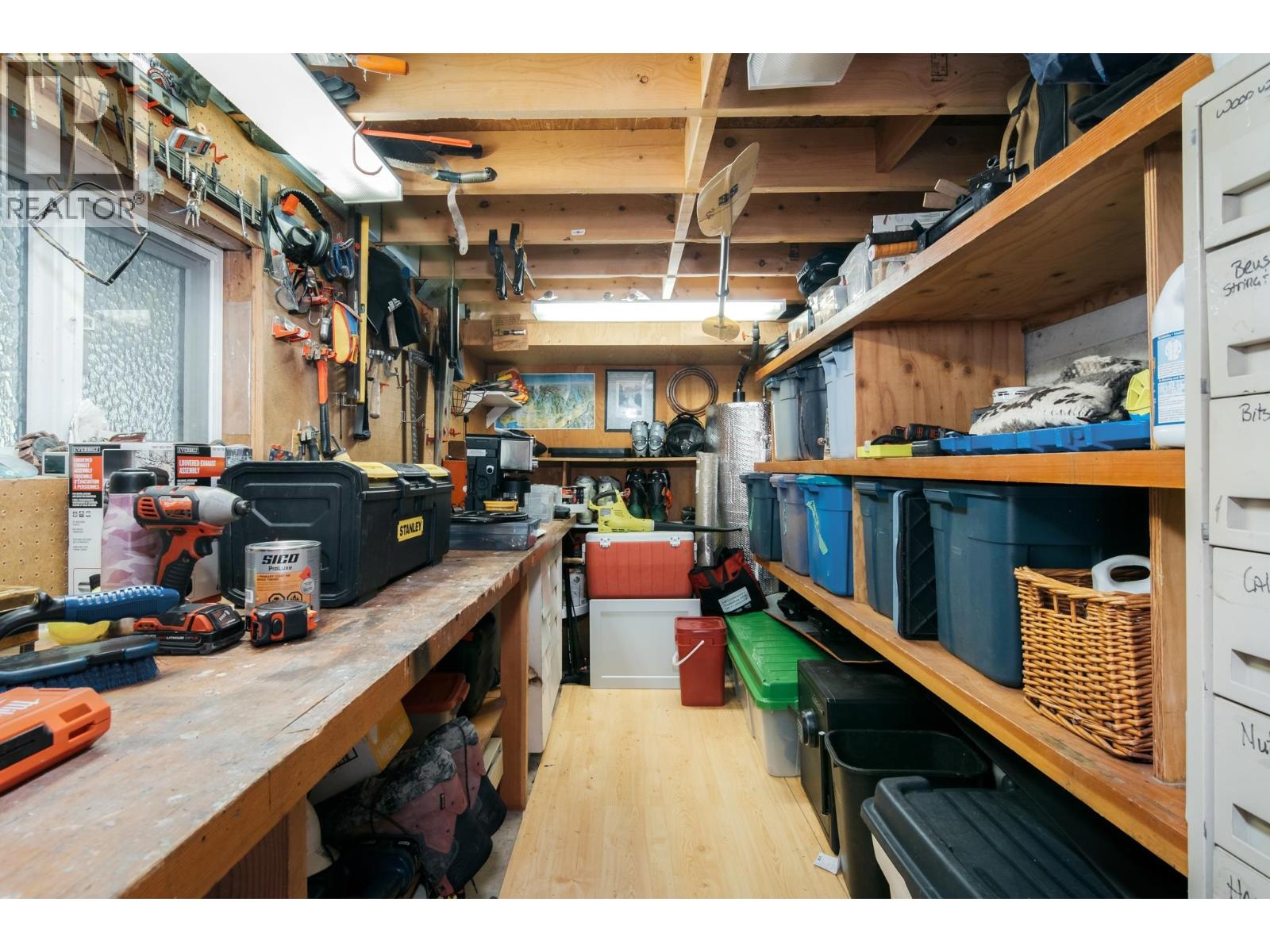 40 BLACK TUSK DRIVE — photo 25