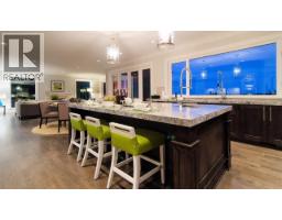 1122 Highland Drive, West Vancouver, BC V7S2H4 Photo 11