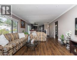 2932 Tatla Place, Coquitlam, BC V3C4W8 Photo 10