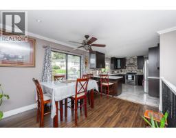 2932 Tatla Place, Coquitlam, BC V3C4W8 Photo 11