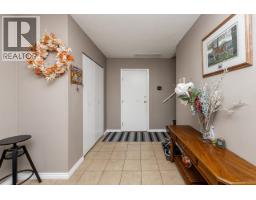 2932 Tatla Place, Coquitlam, BC V3C4W8 Photo 7