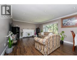 2932 Tatla Place, Coquitlam, BC V3C4W8 Photo 8