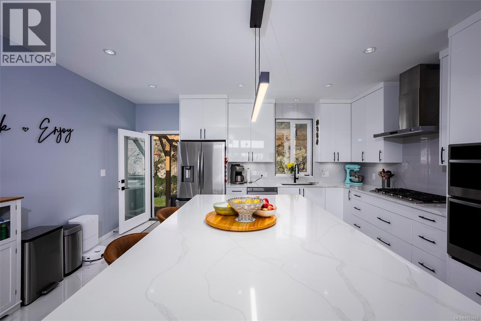 104 GOLDEN VIEW DR - 29