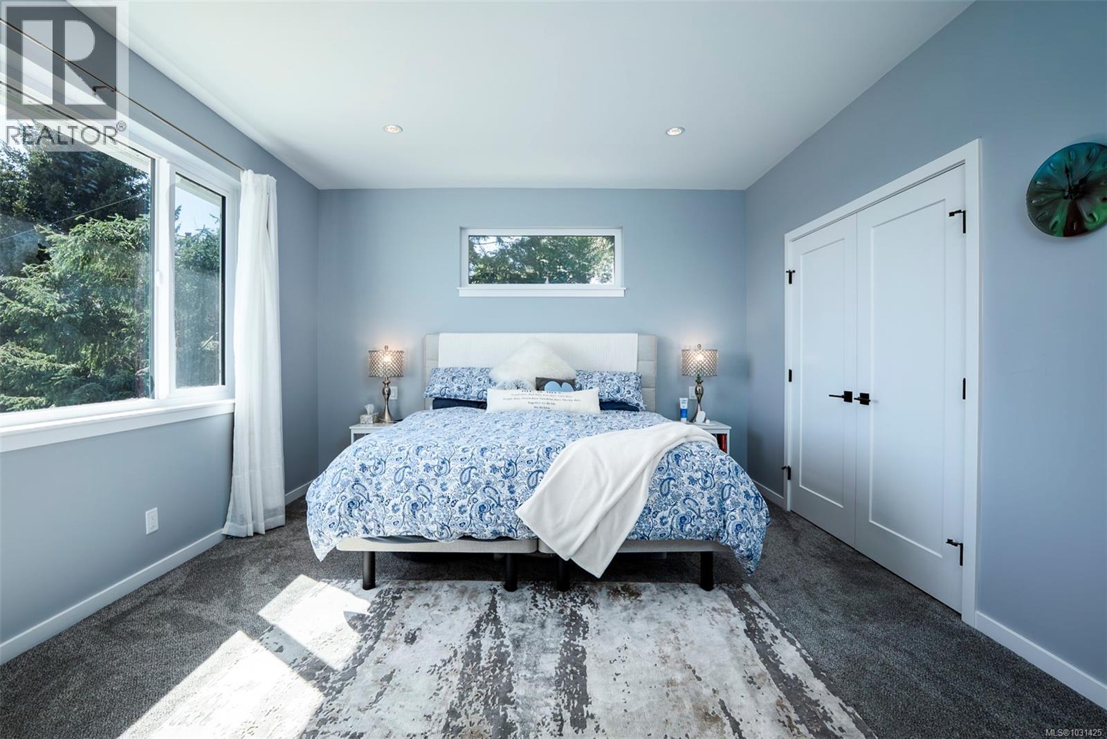 104 GOLDEN VIEW DR - 42