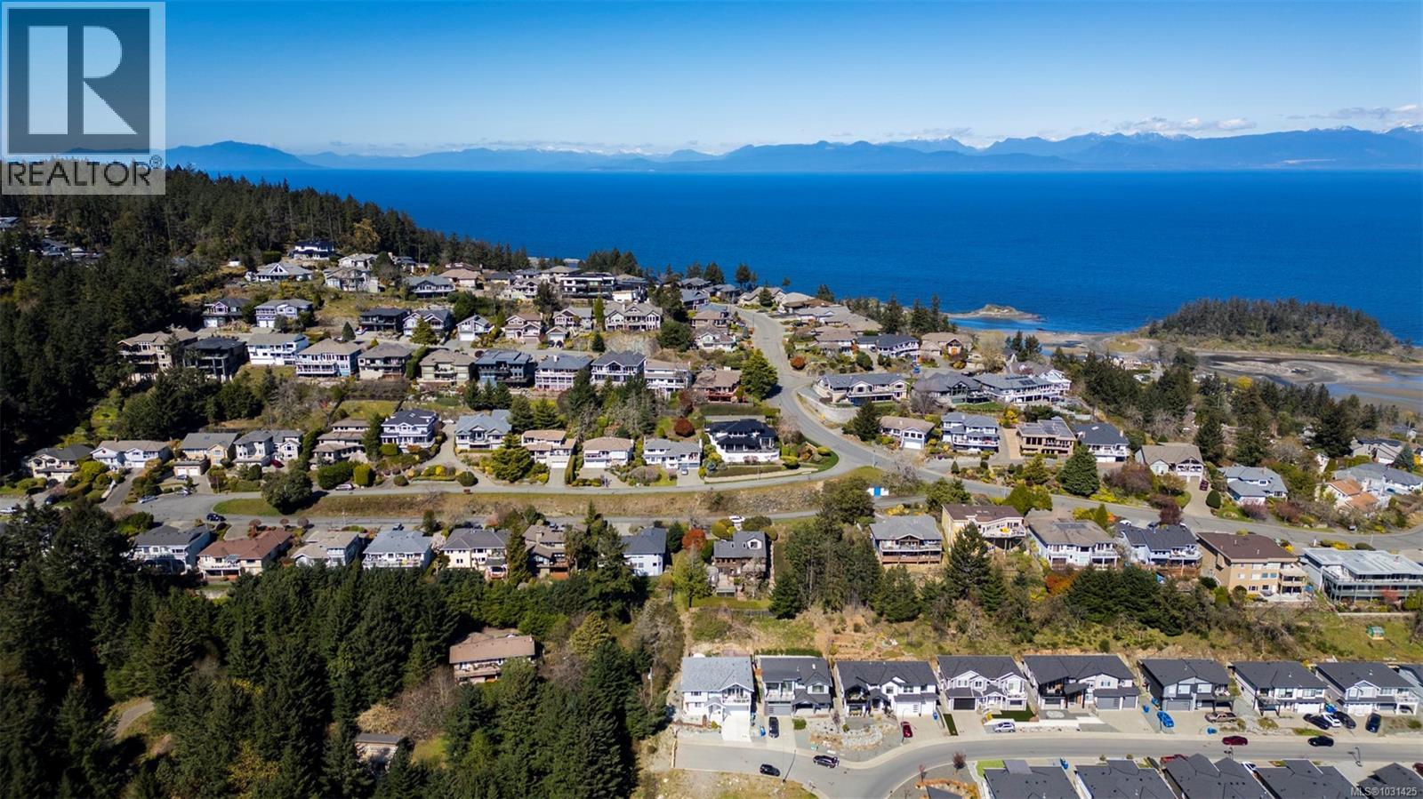 104 GOLDEN VIEW DR - 66