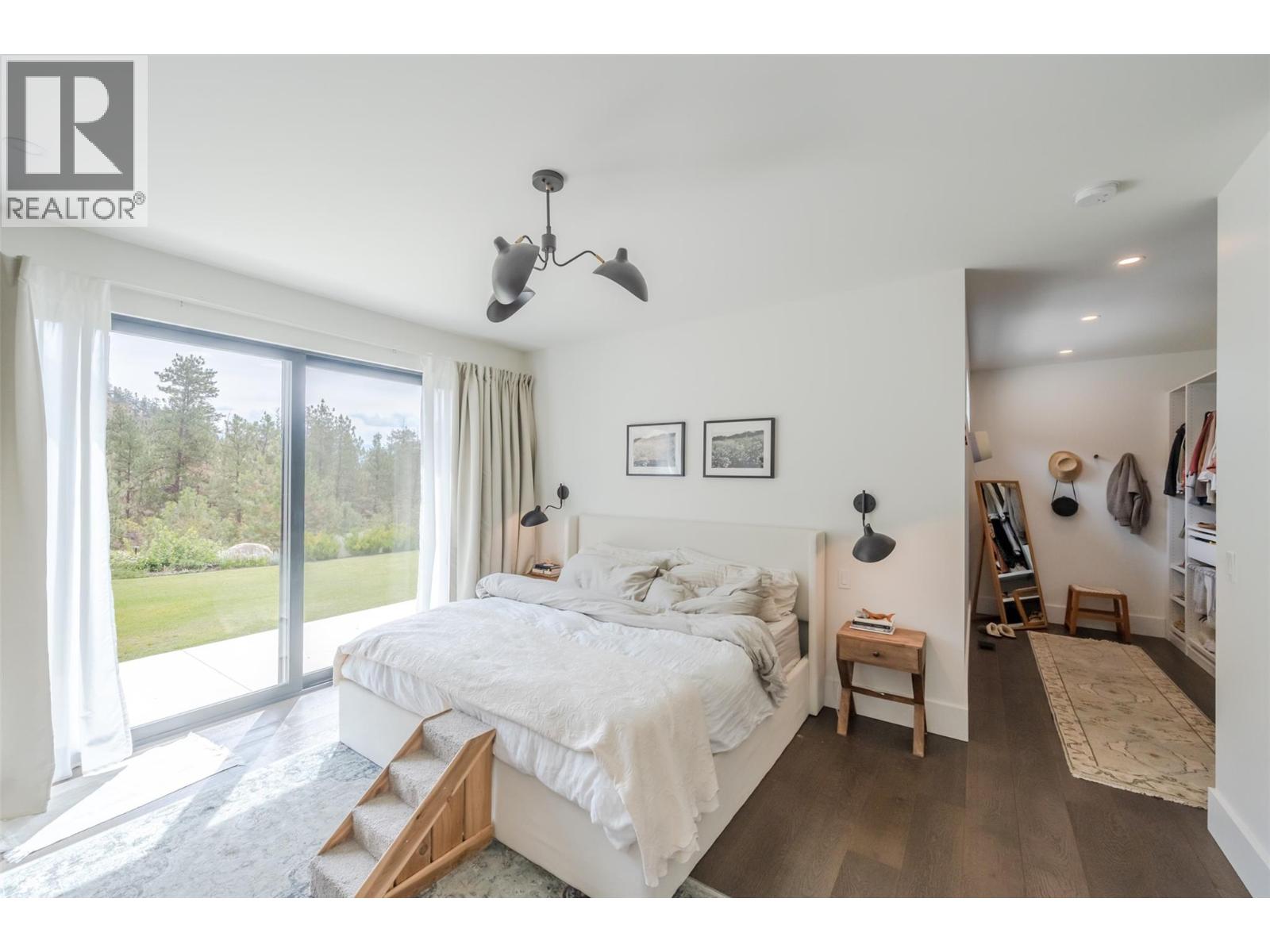 6709 VICTORIA Road Unit# 21, Summerland