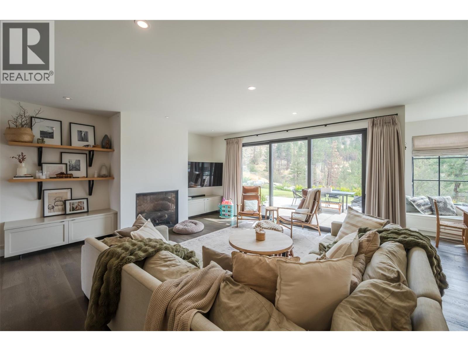 6709 VICTORIA Road Unit# 21, Summerland
