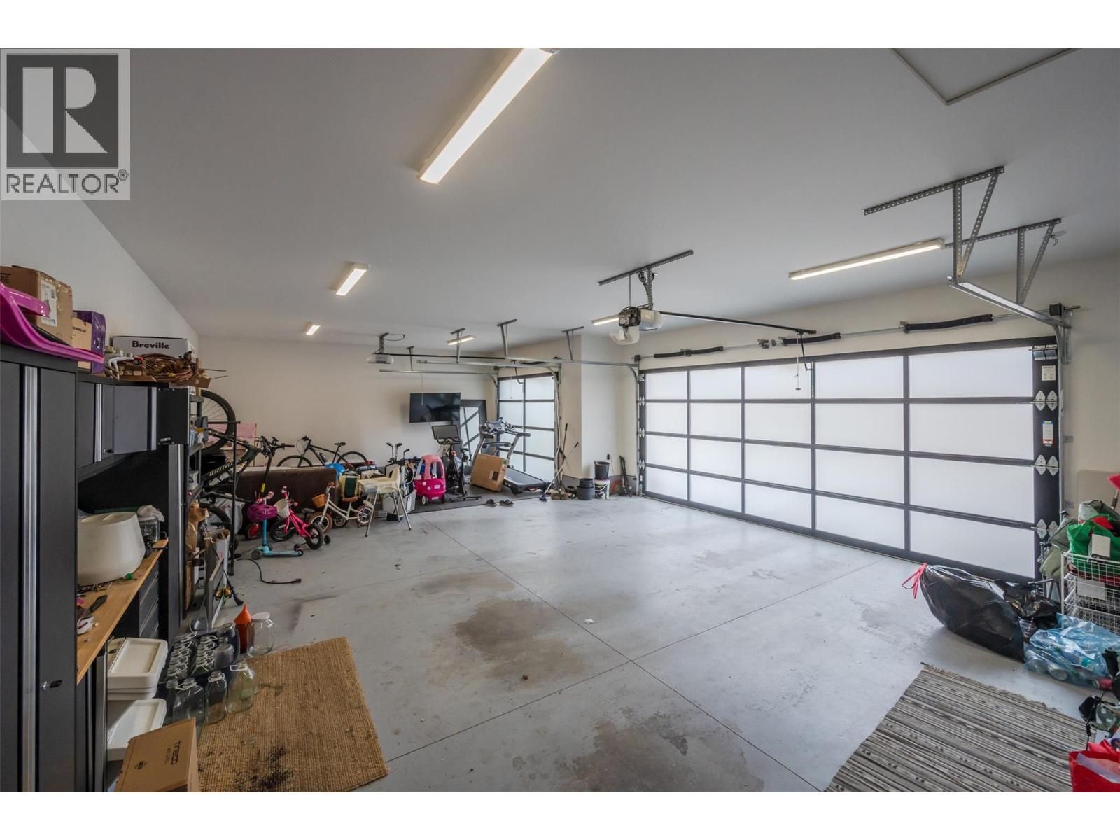 6709 VICTORIA Road Unit# 21, Summerland