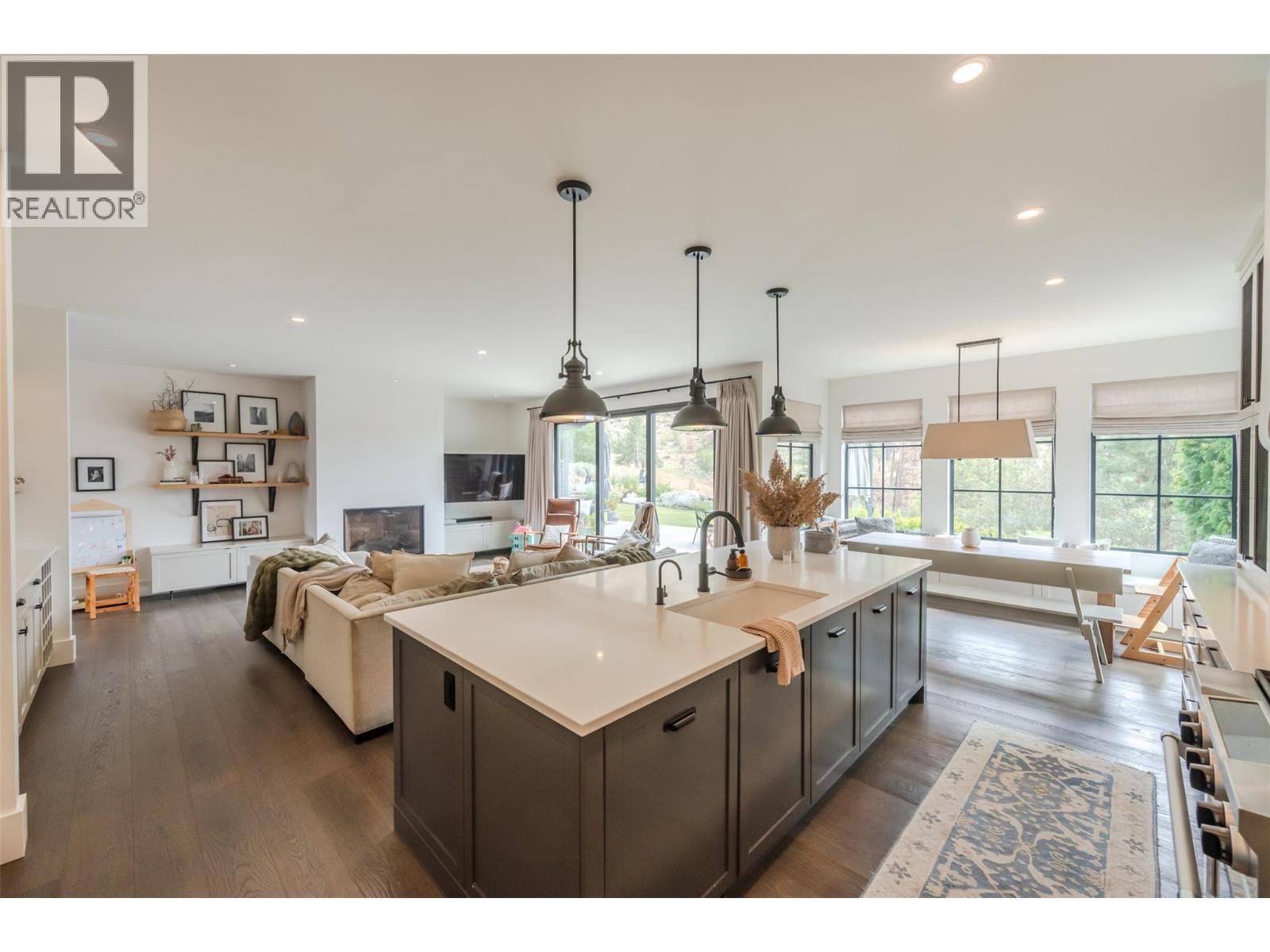 6709 VICTORIA Road Unit# 21, Summerland