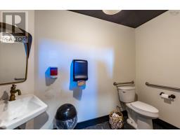 250 Main Street, Yarmouth, NS B5A1C9 Photo 15