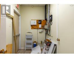 250 Main Street, Yarmouth, NS B5A1C9 Photo 26