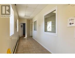 250 Main Street, Yarmouth, NS B5A1C9 Photo 35