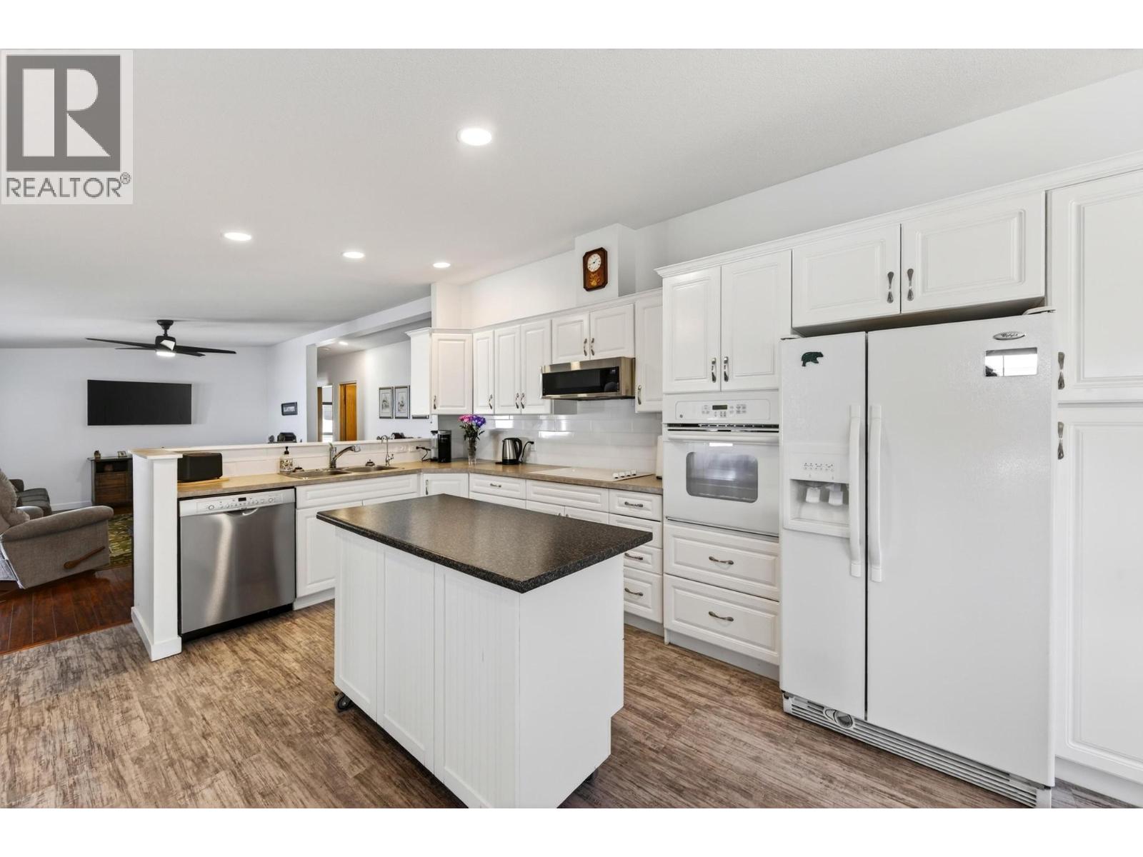 #91 1036 11TH STREET N - 10