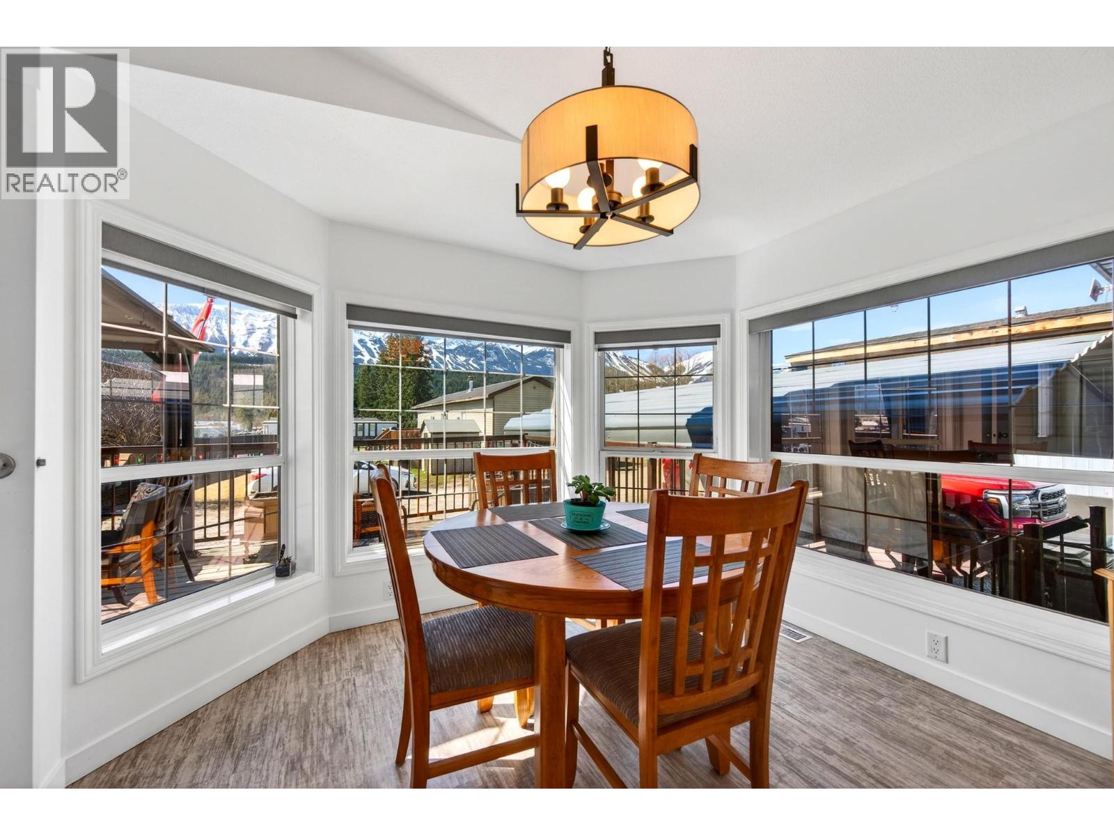 #91 1036 11TH STREET N - 15