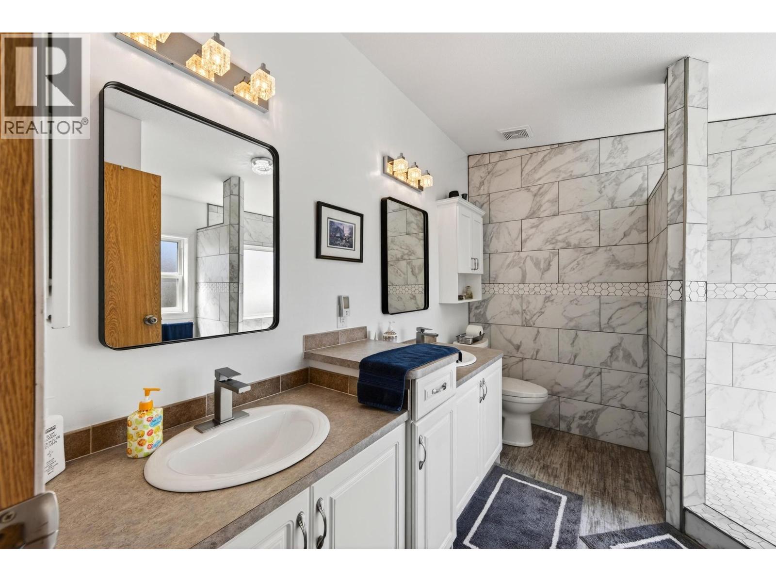 #91 1036 11TH STREET N - 30