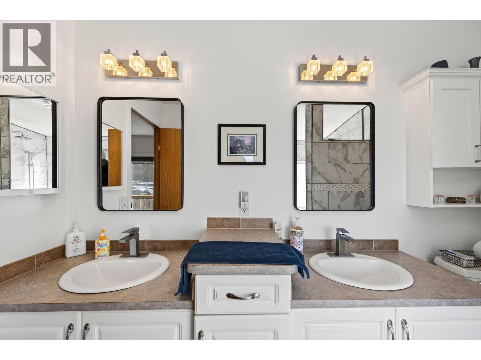 #91 1036 11TH STREET N - 32