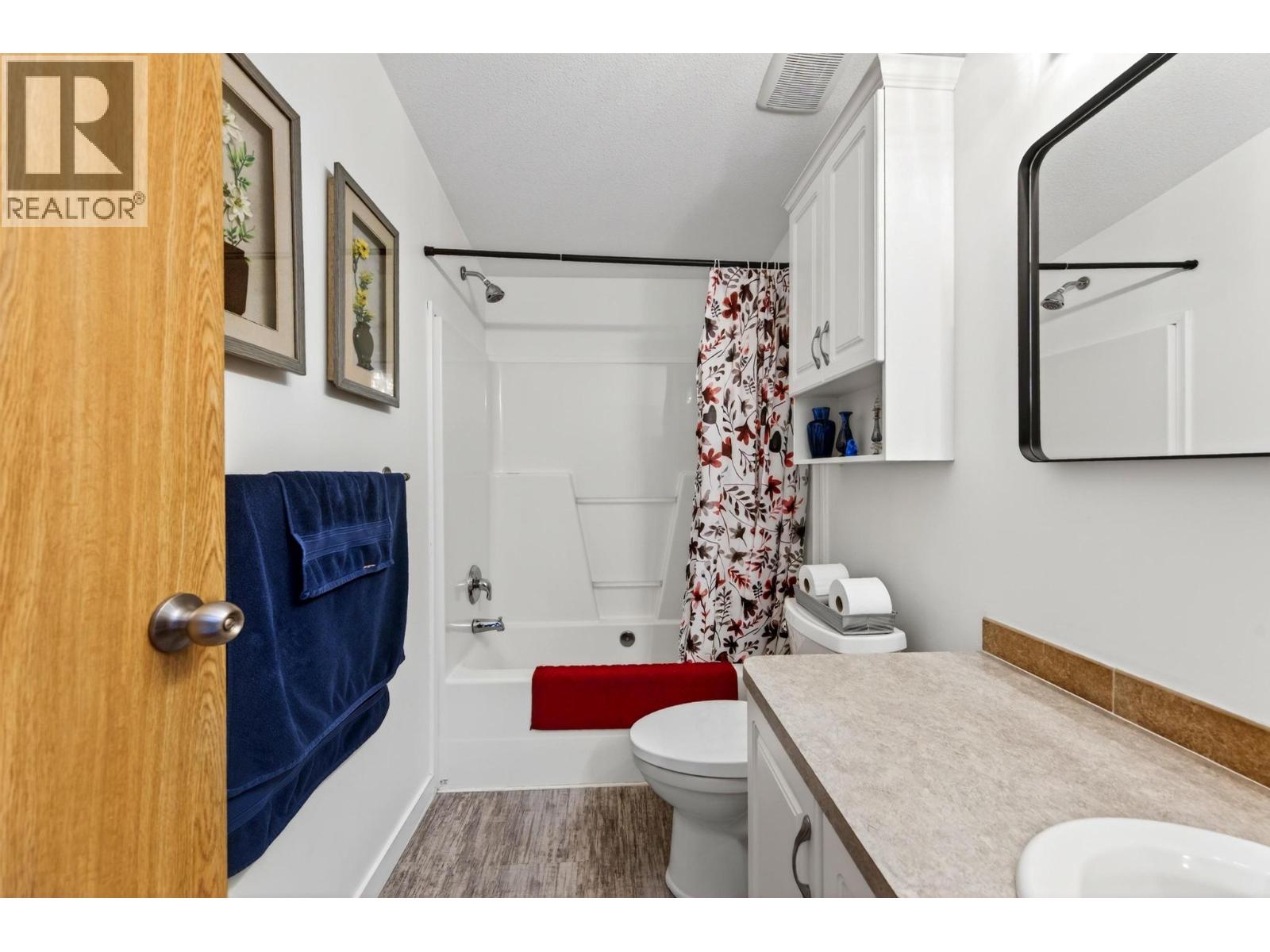 #91 1036 11TH STREET N - 38