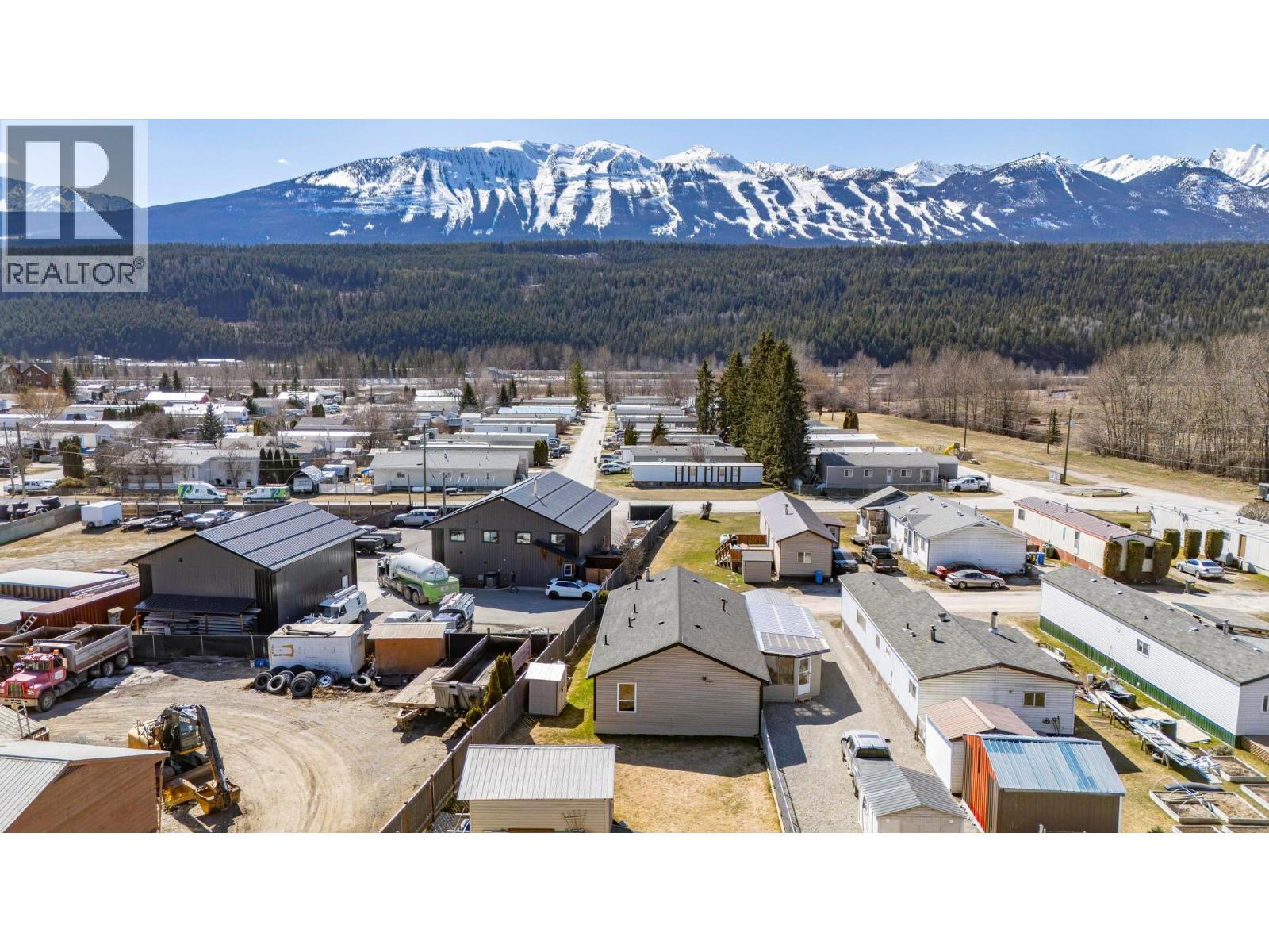 #91 1036 11TH STREET N - 54