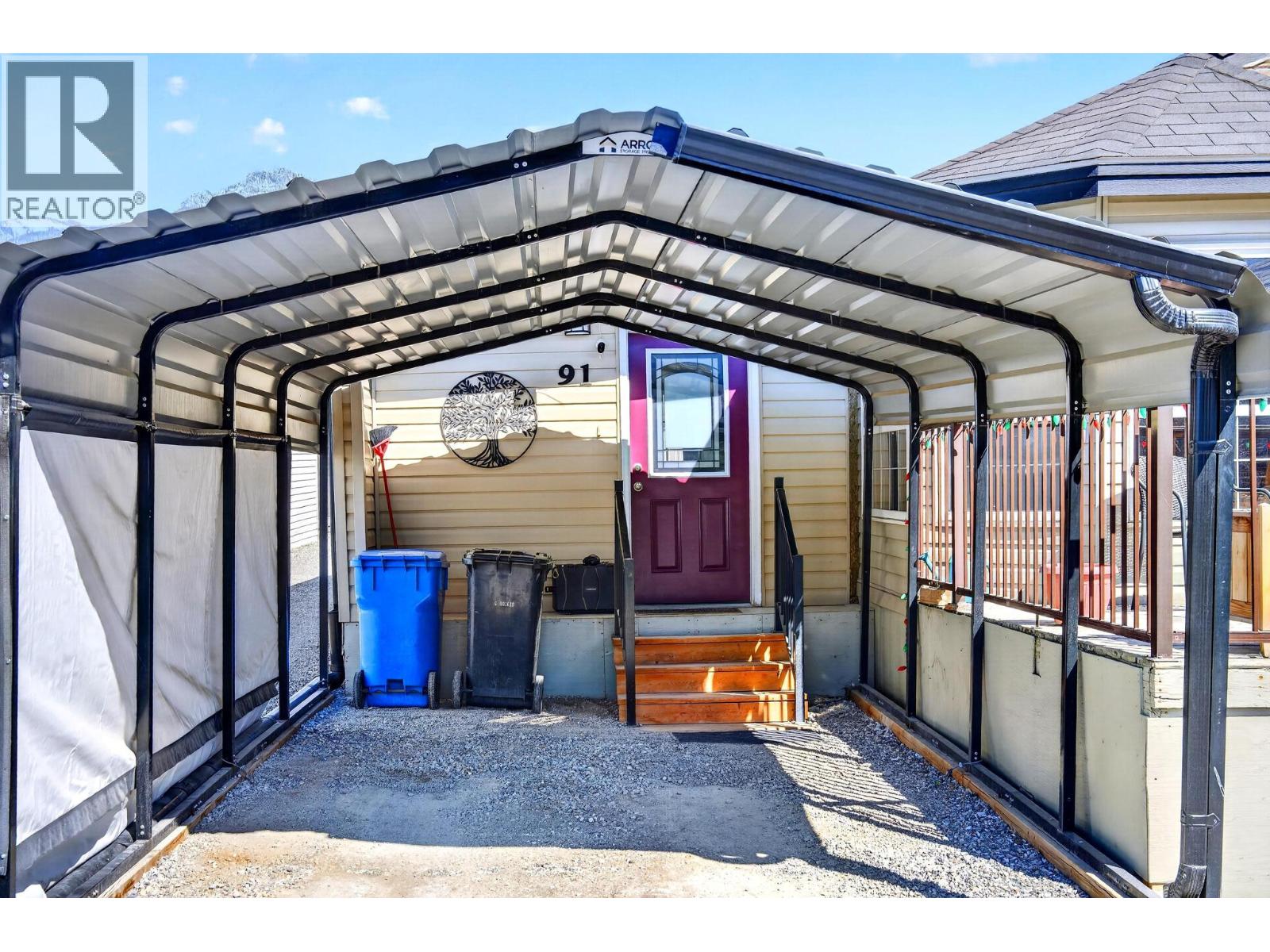 #91 1036 11TH STREET N - 58