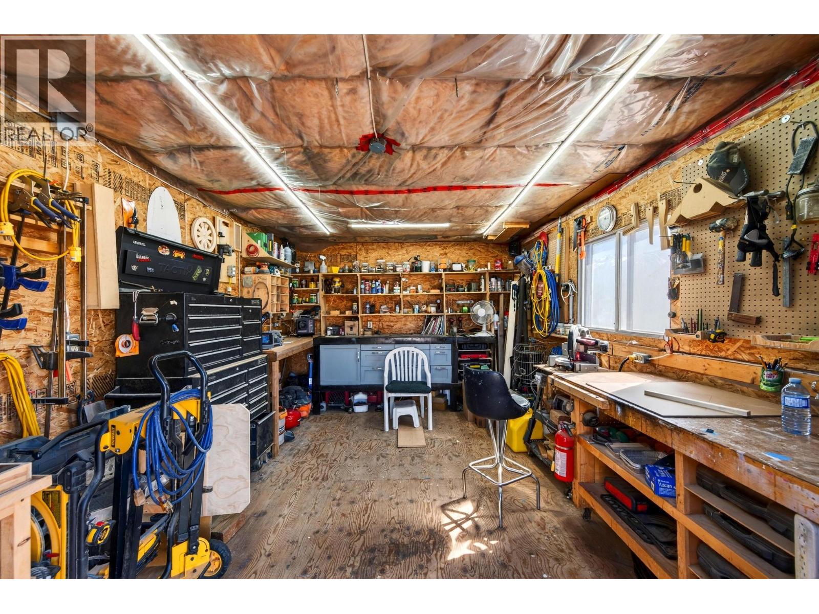 #91 1036 11TH STREET N - 63