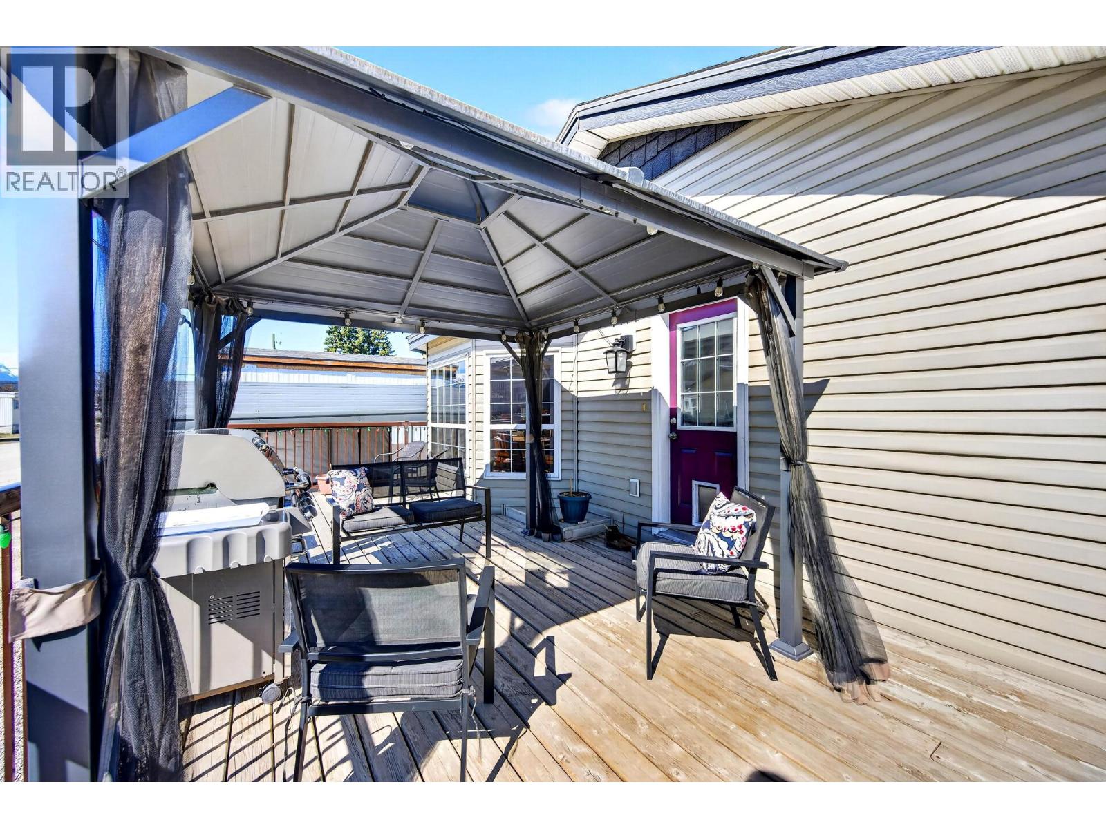 #91 1036 11TH STREET N - 65