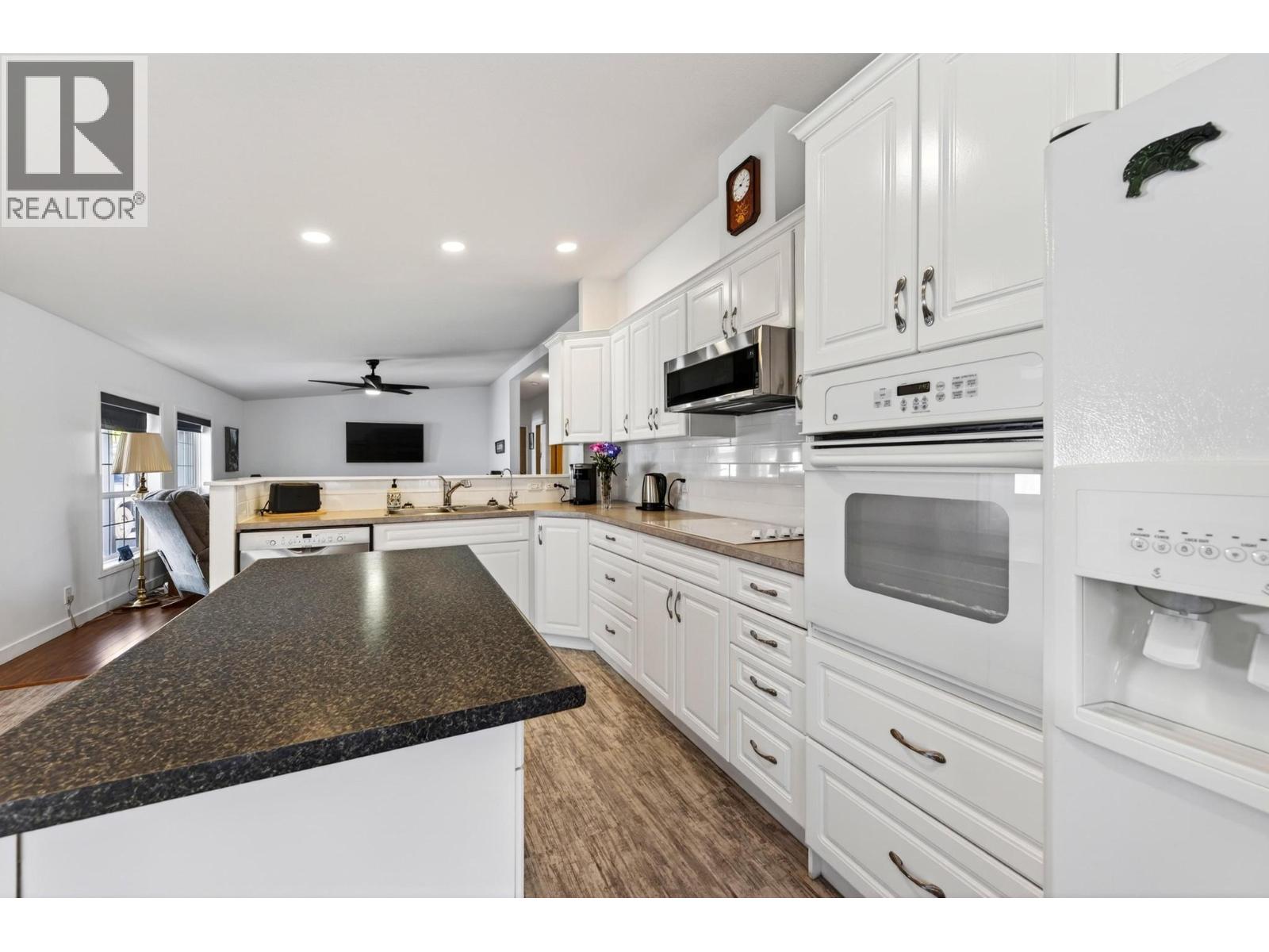 #91 1036 11TH STREET N - 9