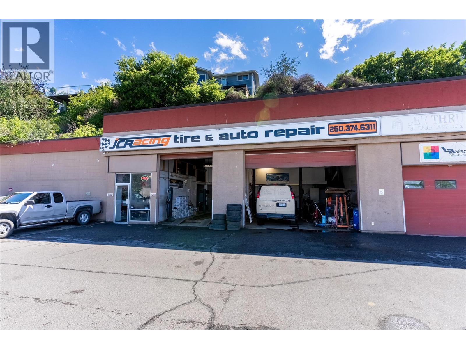  281 VICTORIA Street West, Kamloops