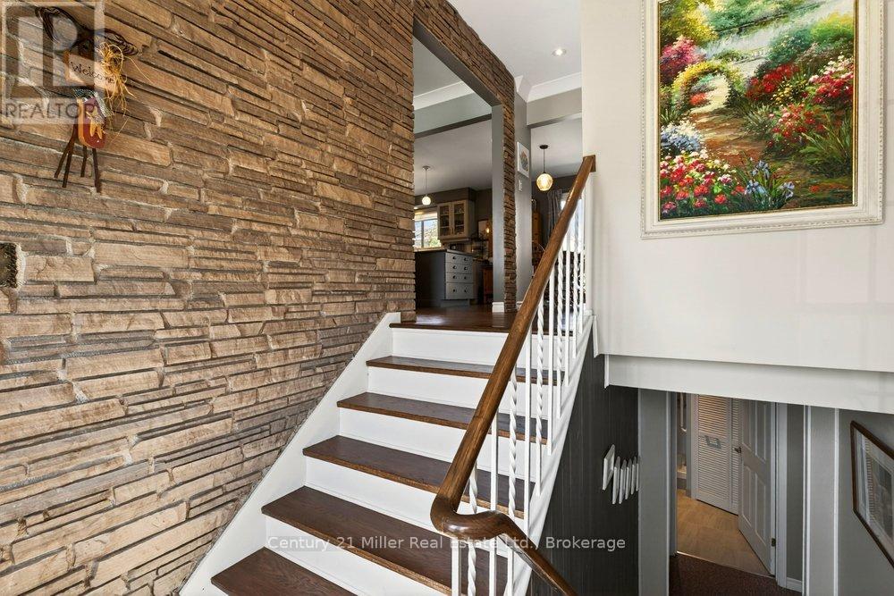 86 WATERFORD DRIVE - 5